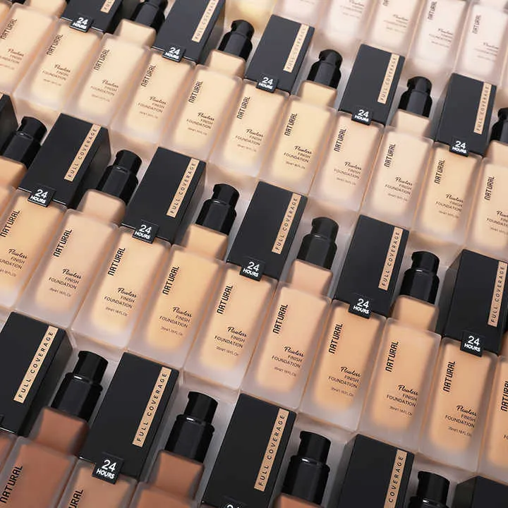 أساس maquilaje fond de teint pour peau noir أساس غير لامع يدعم مكياج الأساس بتغطية كاملة Black skin foundation, matte foundation that supports full-coverage foundation makeup.