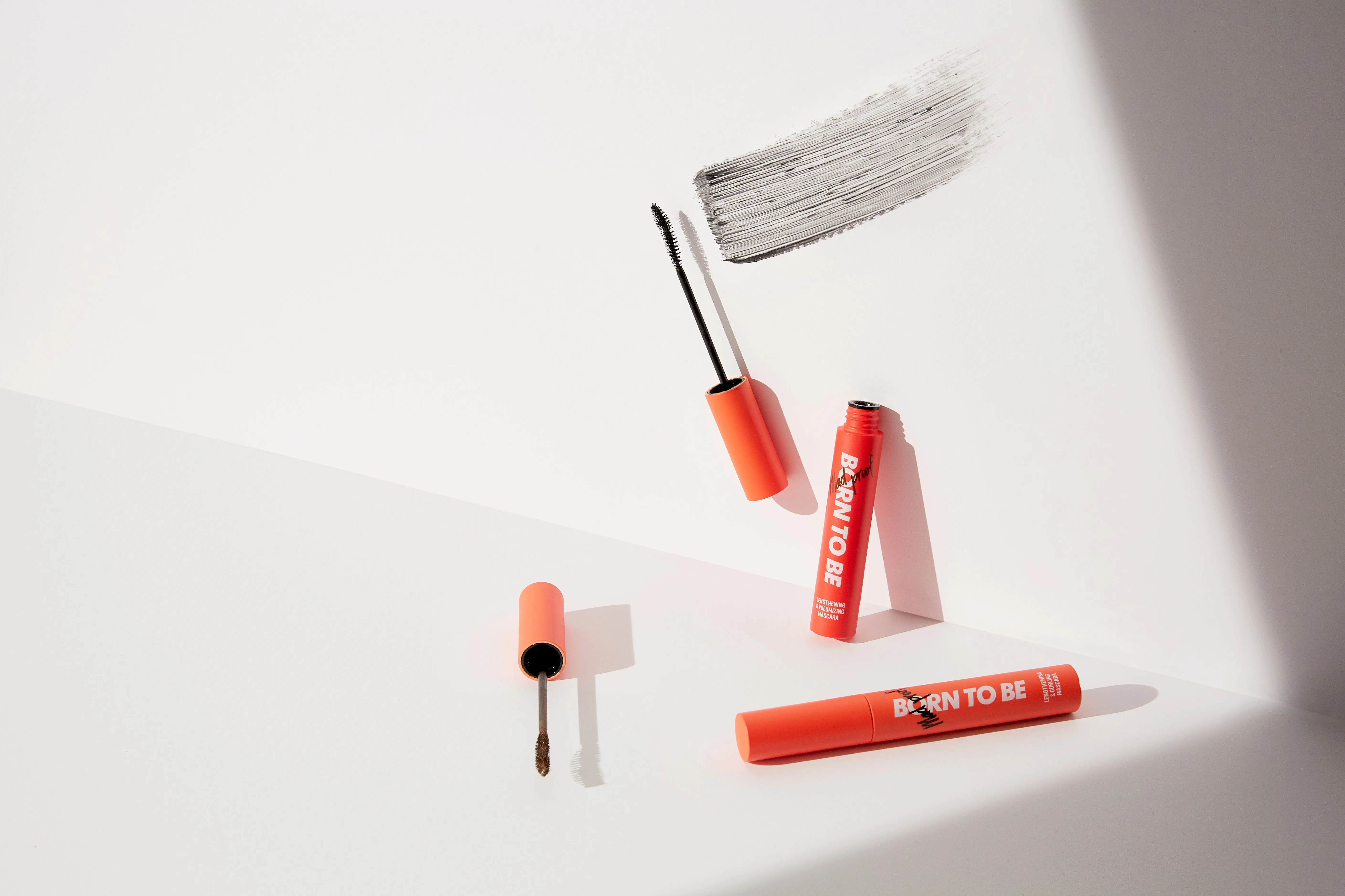 APIEU Born To Be Madproof Lengthening & Curling Mascara Lv.2 No.01