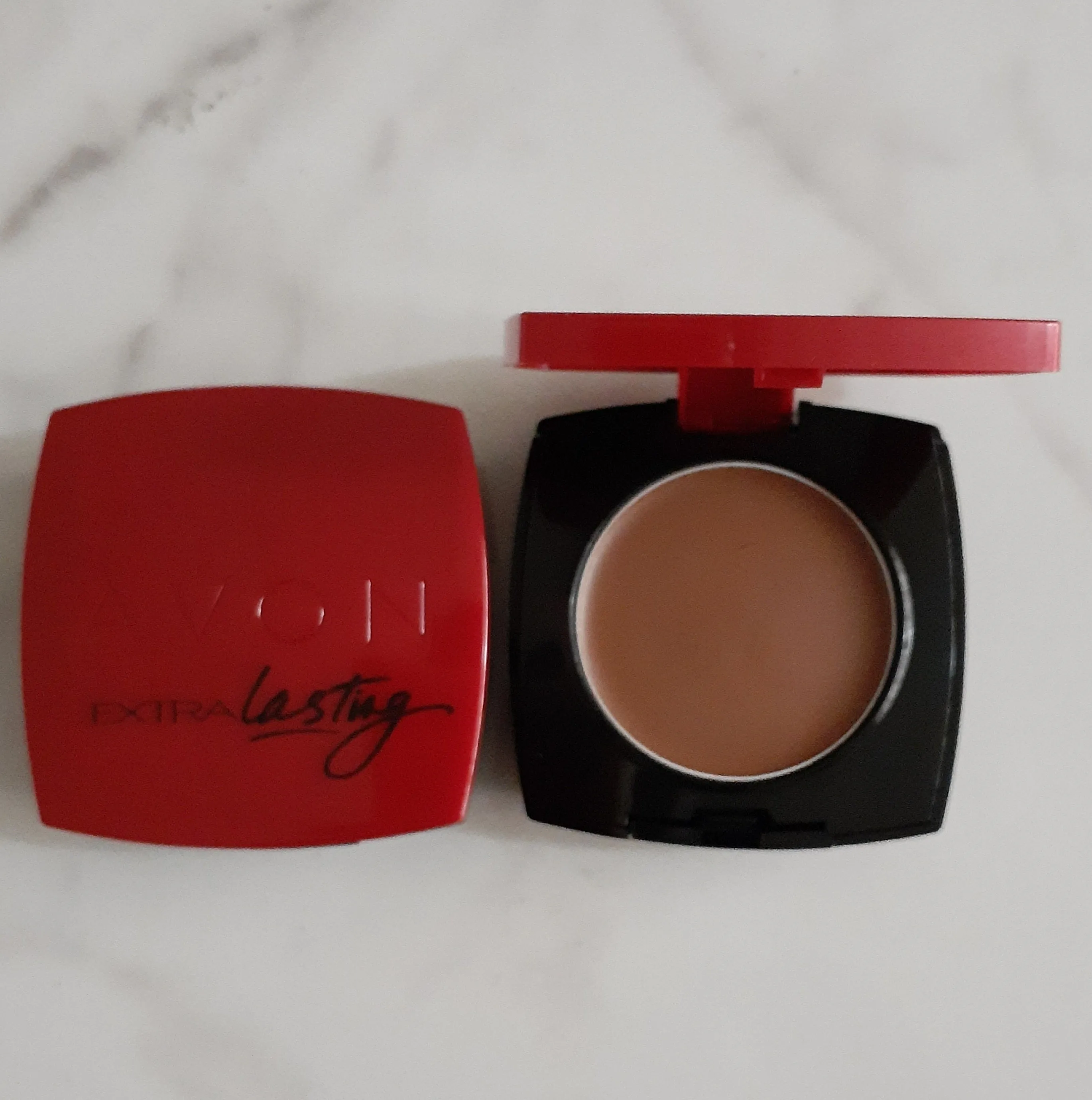 Avon Extra Lasting Cream-to-Powder Foundation | Earth