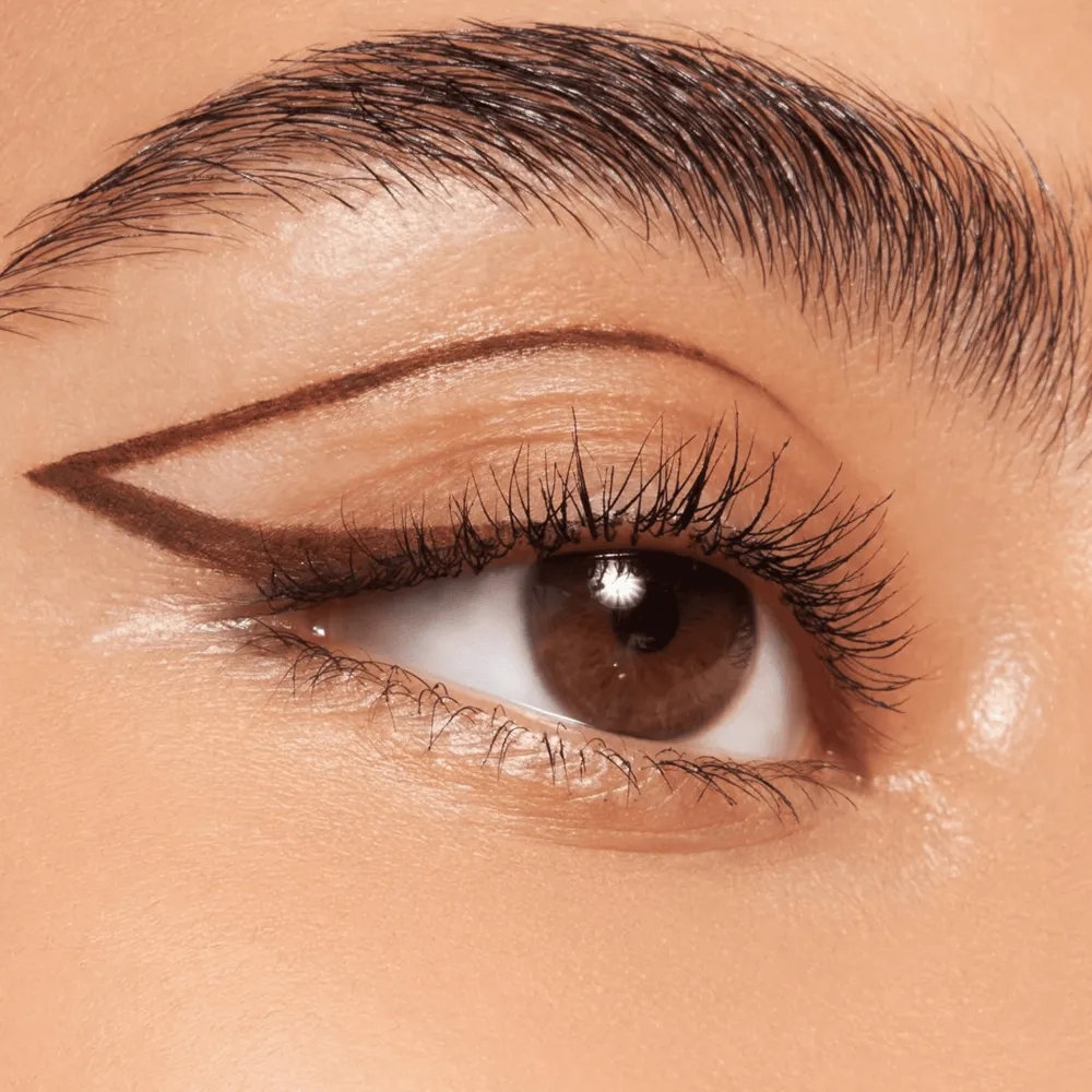 Essence Stay & Play Gel Eyeliner Pot