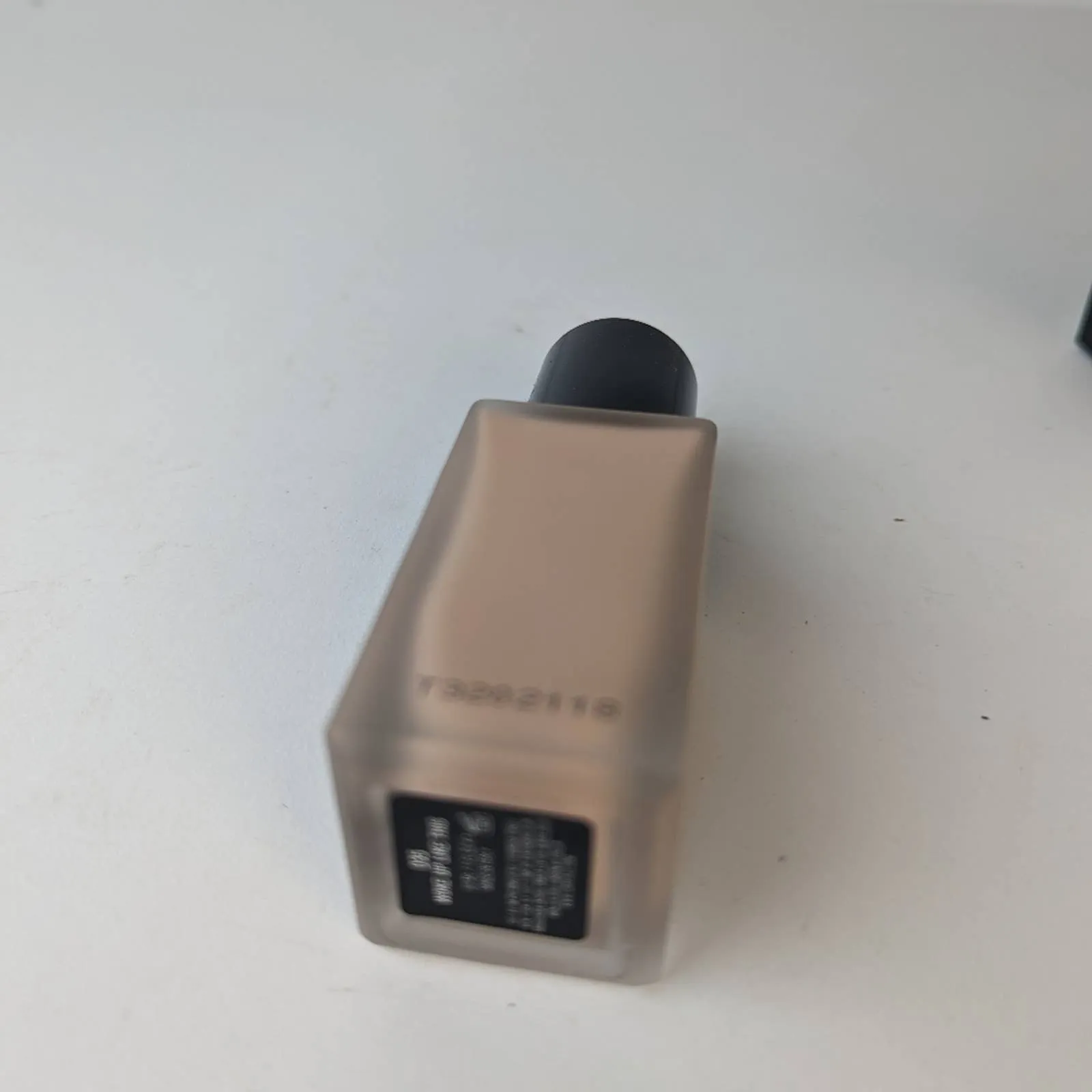 IL Makiage Flawless Base Foundation New In Box 035