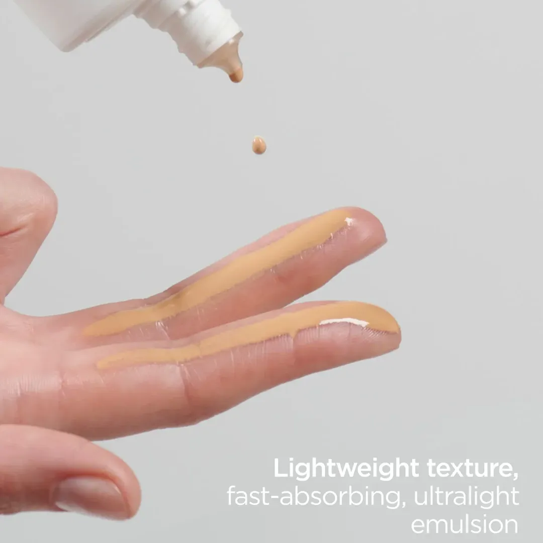 ISDIN Flawless Duo Photoaging Defense Pack with Natural Coverage*