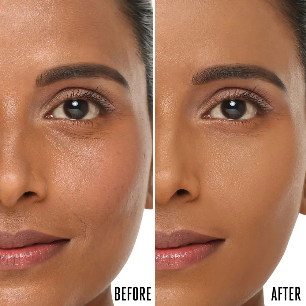 Lakmē Invisible Finish SPF 8 Foundation