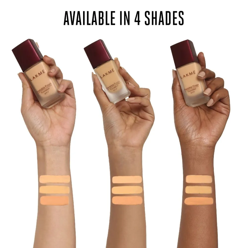 Lakmē Invisible Finish SPF 8 Foundation